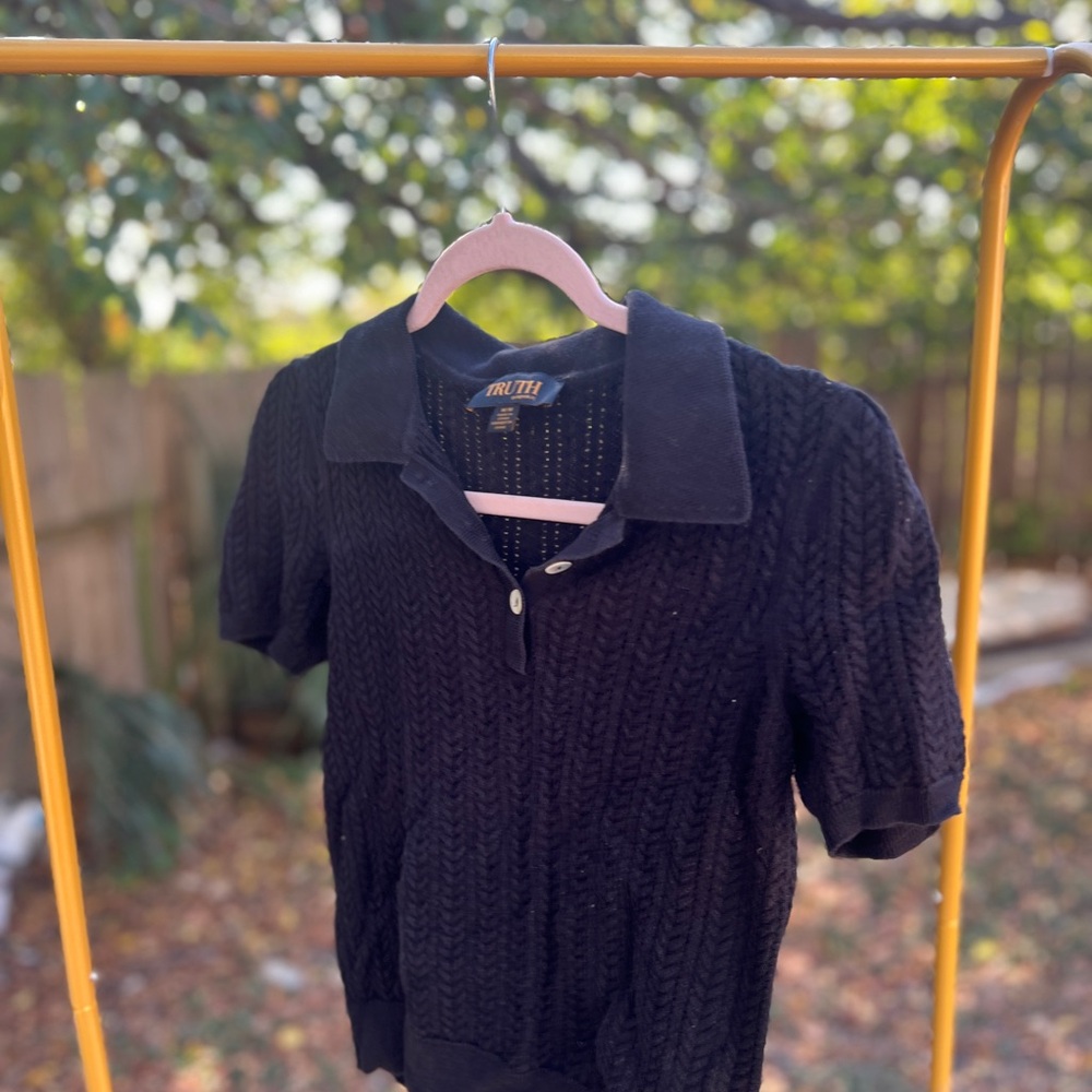 Vintage-Inspired Black Knit Polo Top | TRUTH by Republic | Size M